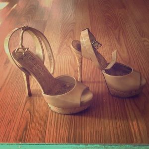 Jessica Simpson Nude strap heels